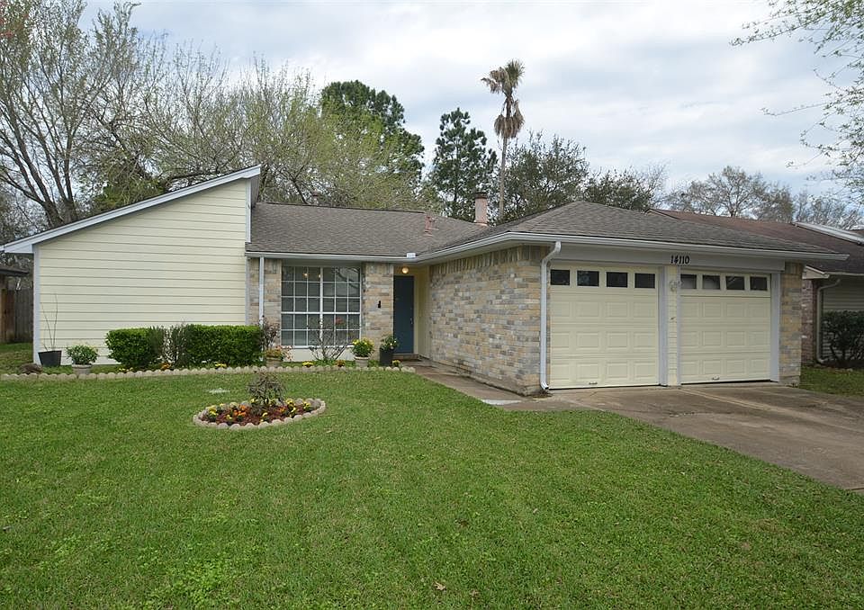 1st image of 14110 Vinehill Dr