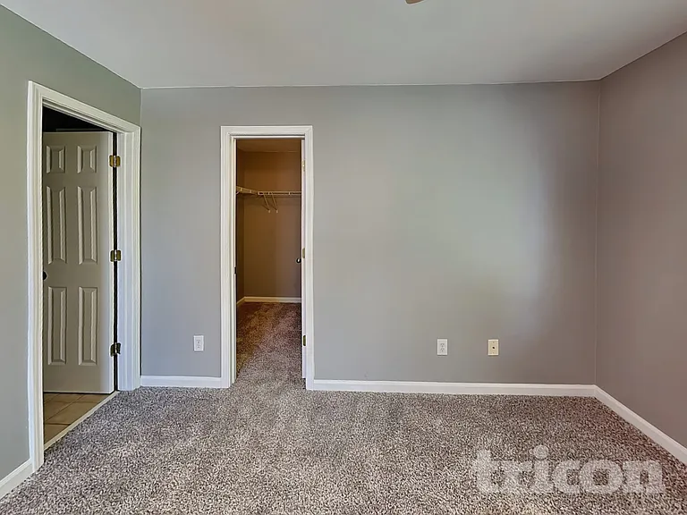 2242 Rosemoore Walk — Photo 10