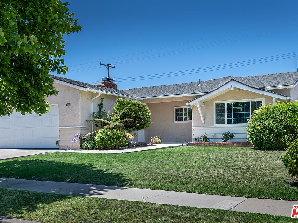 1st image of 22621 Cerise Ave