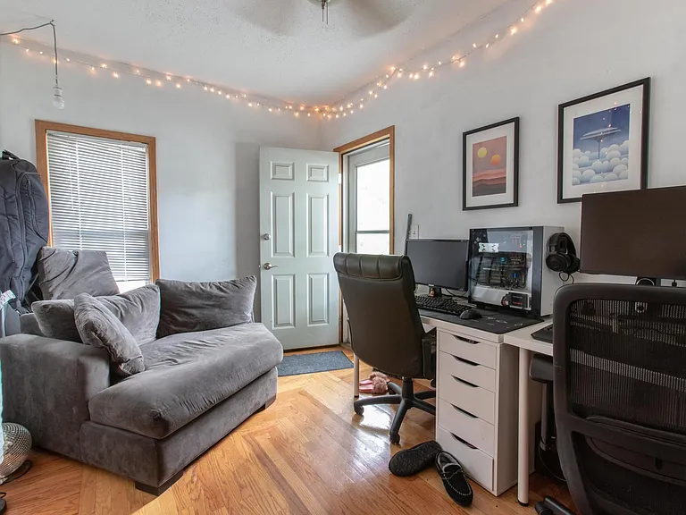 630 Quincy St NE #2 — Photo 9