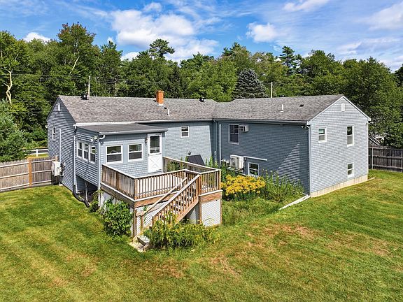 4th image of 223 Reed Rd