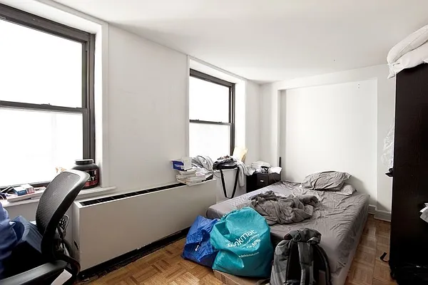 Rented by R New York | media 58