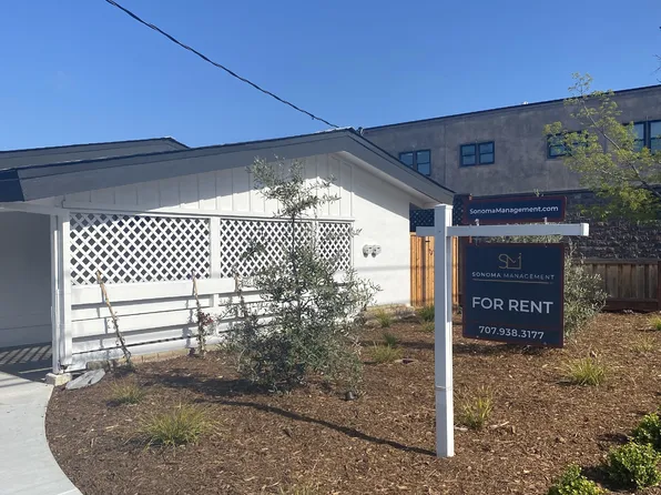 317 1st St W, Sonoma, CA 95476