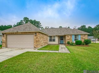 12943 Hazlewood Dr, Denham Springs, LA 70726