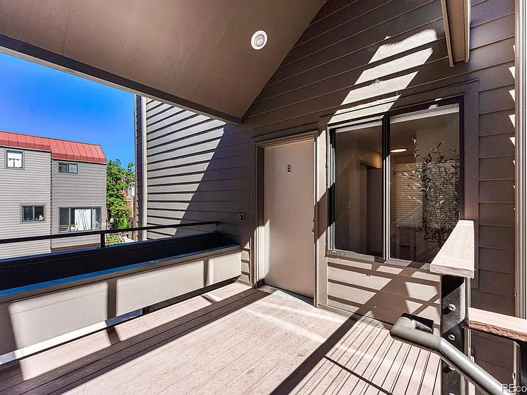 824 Walnut St #E — Photo 15