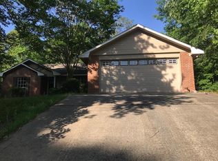 304 Driftwood Dr, Jacksons Gap, AL 36861