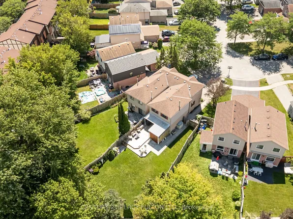 1391 Anton Sq, Pickering, ON L1V 5T5