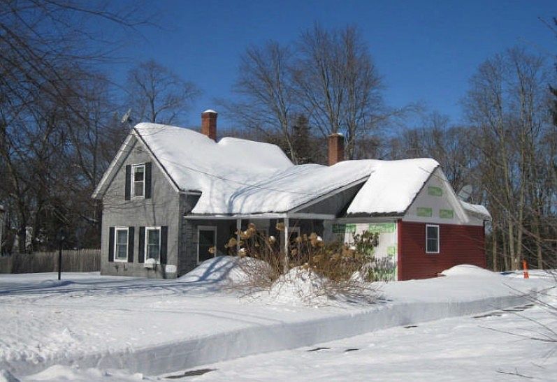 2nd image of 77 Birch St
