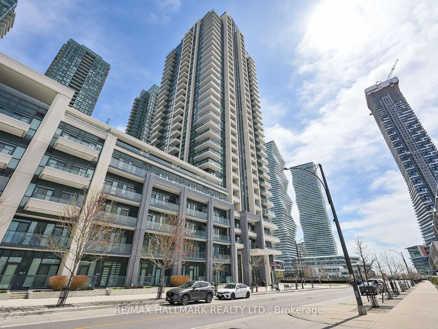 1 bed, $2,050 — Photo 2