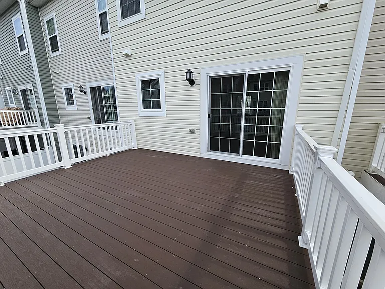 625 Heathland Trl — Photo 11