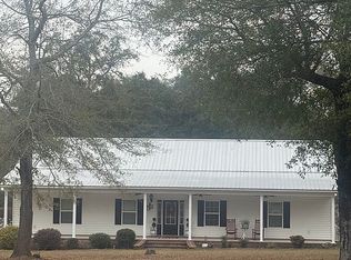 4639 Raybon Rd W, Hoboken, GA 31542