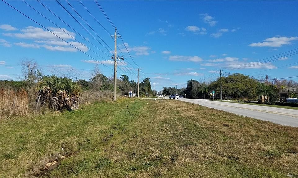 2nd image of 4925 S Pipkin Rd