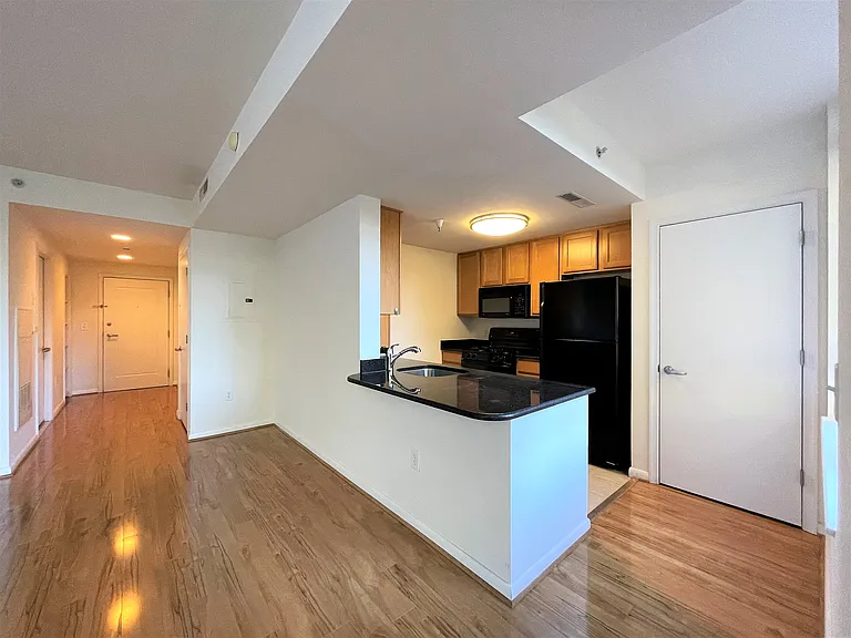 355 I St SW #S-123 — Photo 24