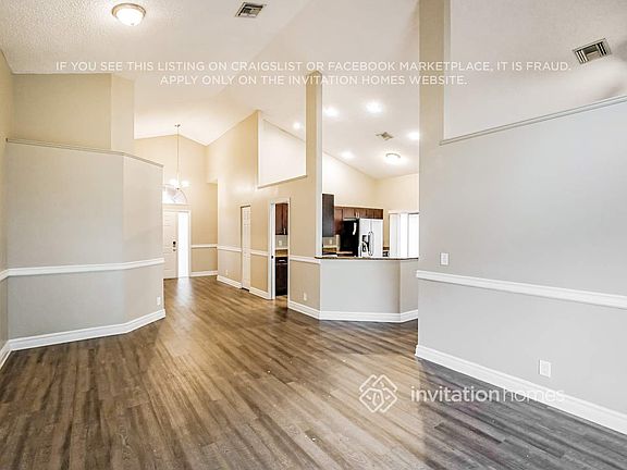 5th image of 6821 NW 28th Pl