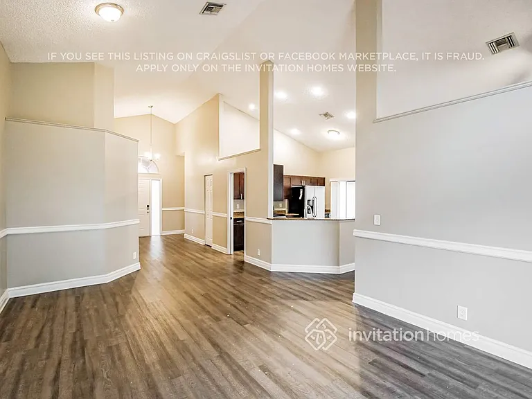 6821 NW 28th Pl — Photo 5