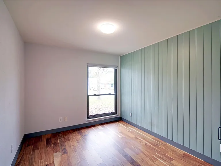 11813 Highland Oaks Trl — Photo 16