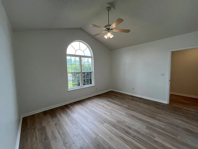 1408 Barouche Ct — Photo 7