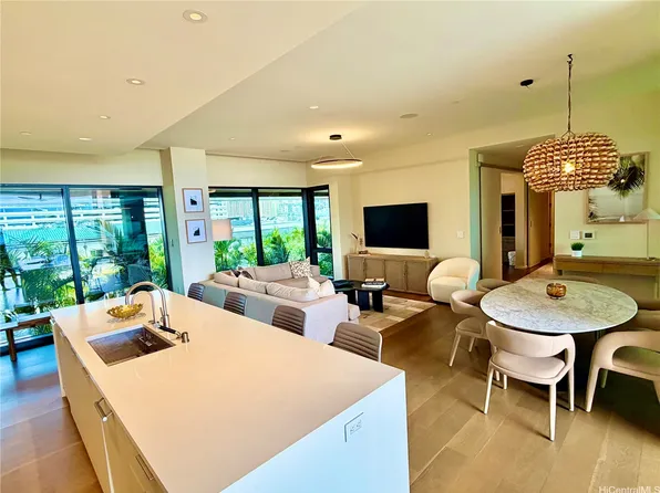 1388 Ala Moana Blvd APT 7605, Honolulu, HI 96814