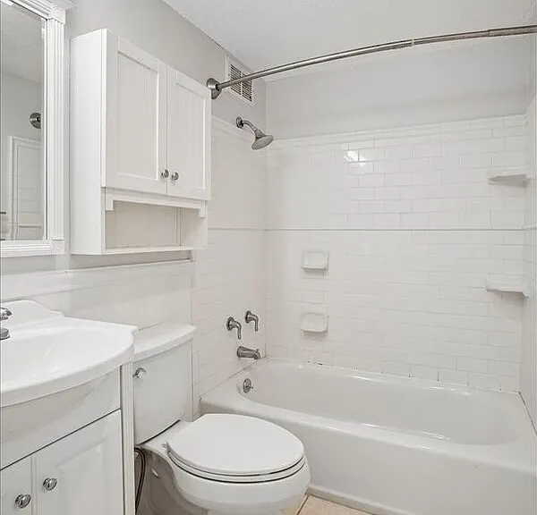 2030 N Adams St #1405 — Photo 20