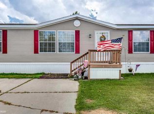 6030 Catawba Dr, Burtchville, MI 48059