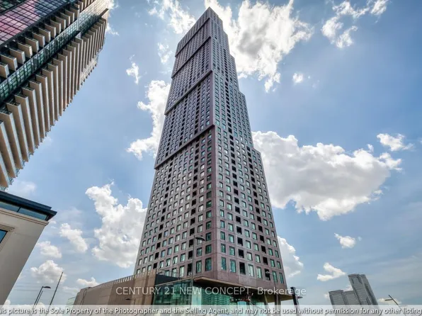 2920 Highway 7 Rd #3301, Vaughan, ON L4K 0H8