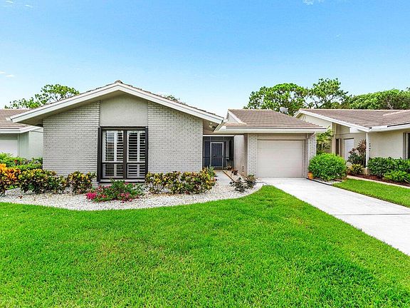 2nd image of 2705 SW Egret Pond Circle