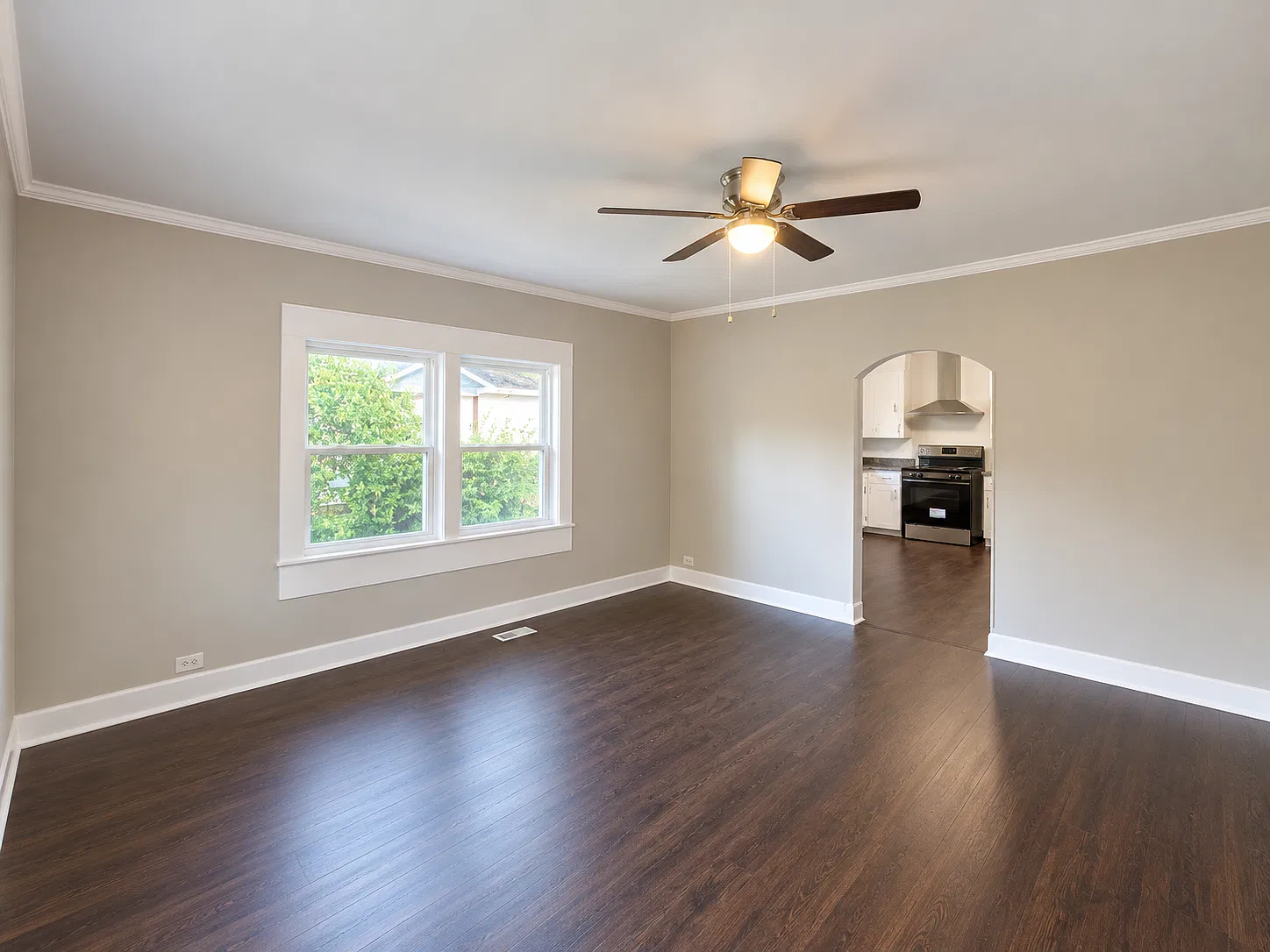 3 bed, 1357 sqft, $1,375 — Photo 3