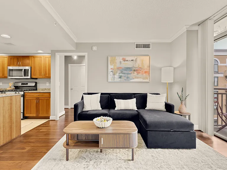 1220 N Fillmore St #810 — Photo 16