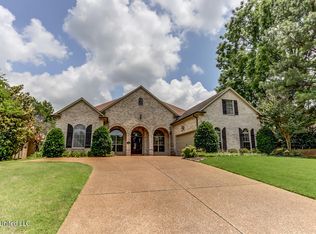 1676 Cedar Grove Dr, Hernando, MS 38632