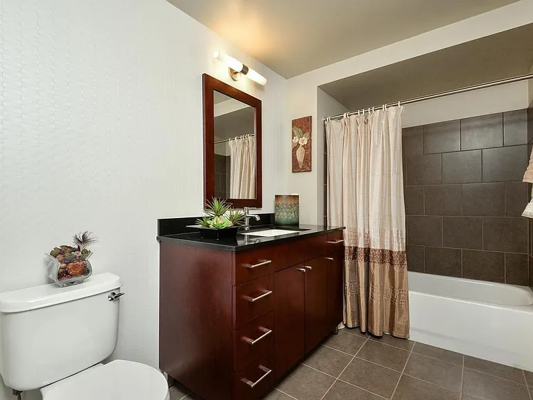 81 Clay St #621 — Photo 19