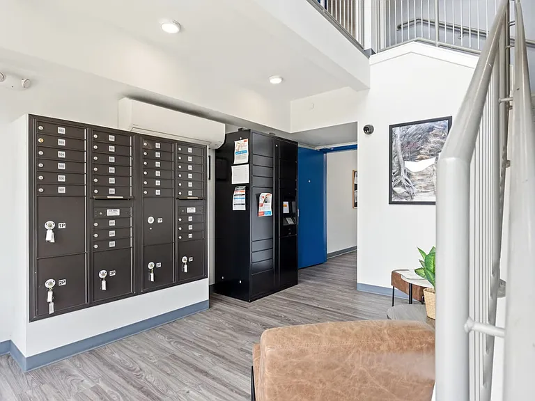 12607 Larchmere Blvd #ID1335760P — Photo 36