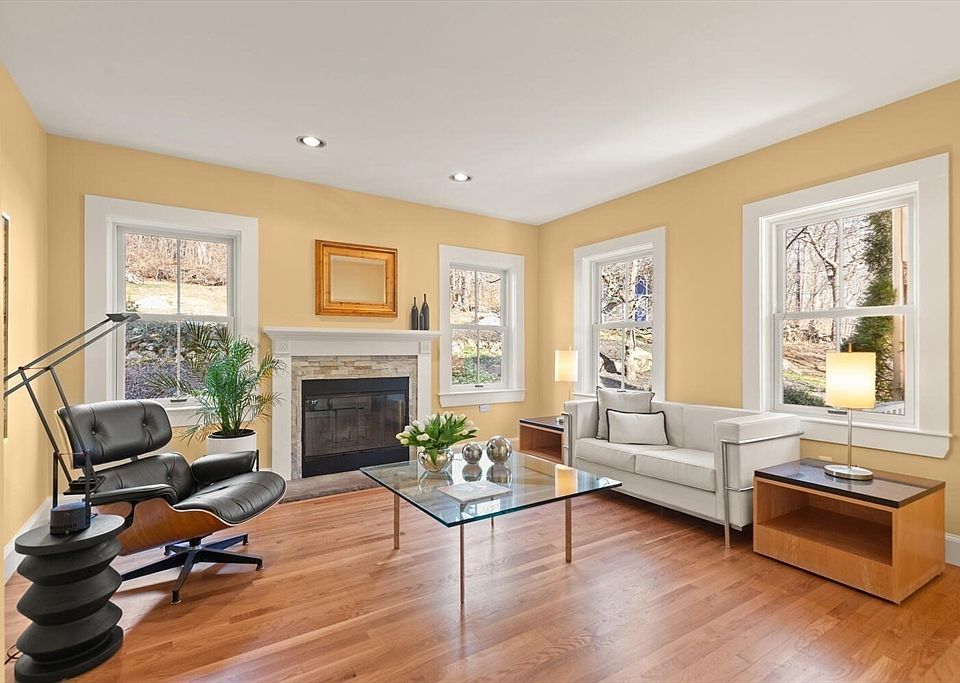 114 Pond St, Winchester, MA 01890 Zillow