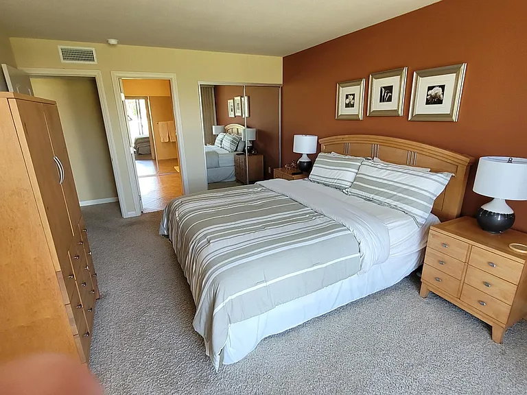 93 Marbella Dr — Photo 7
