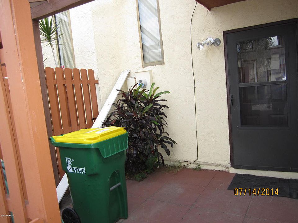 1st image of 42 Bogart Pl #0