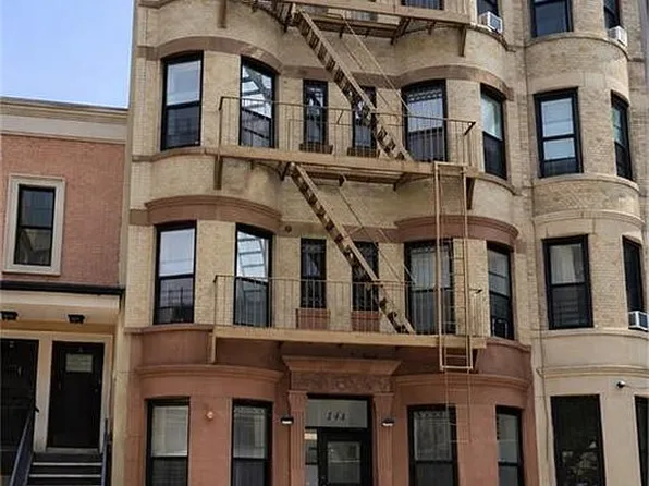141 Albany Ave, Brooklyn, NY 11213