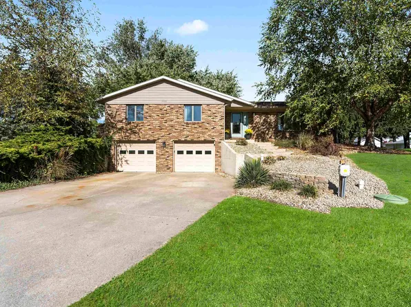 106 Ems C30 Ln, Warsaw, IN 46582