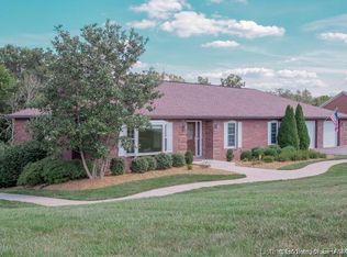3884 N Luther Rd, Floyds Knobs, IN 47119
