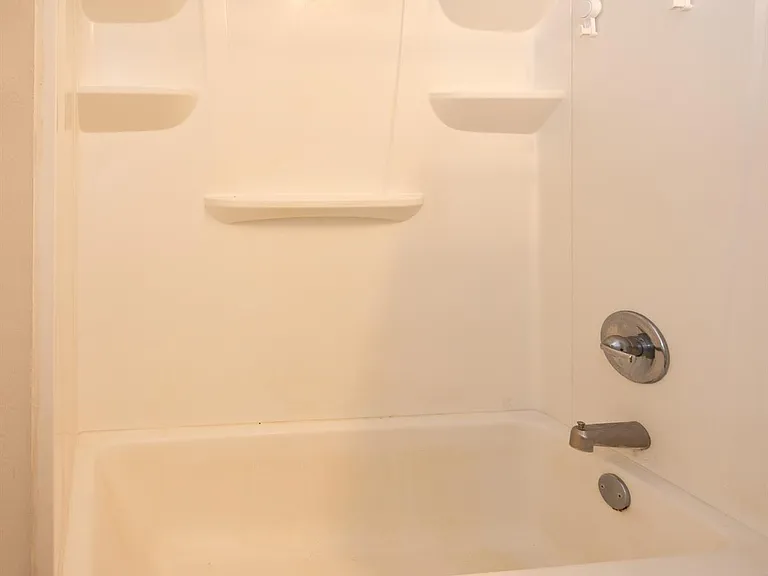 22811 Elkana Deane Ln — Photo 19