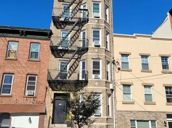 600A2 Park Ave #3, Hoboken, NJ 07030