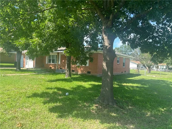 301 Bellaire Dr, Woodway, TX 76712