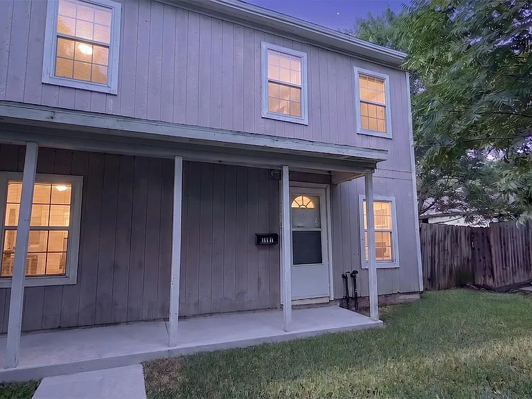 1118 Hunter Dr #A — Photo 22