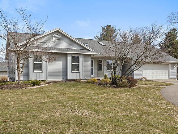2nd image of 2126 Lamont Ave NW