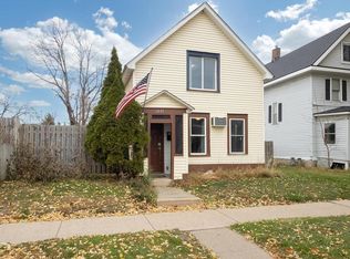 1035 Bush Ave, Saint Paul, MN 55106