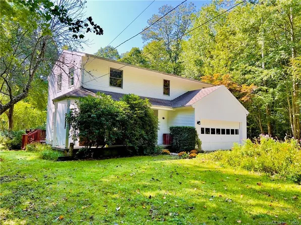 549 Colonel Ledyard Highway, Ledyard, CT 06339