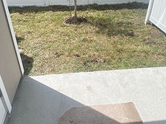 5th image of 8279 Zenith Cir