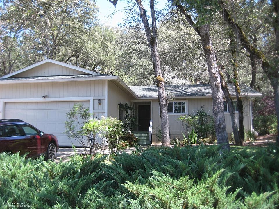 1st image of 17957 Lake Forest Dr