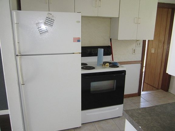 5th image of 57850 Frances Ave