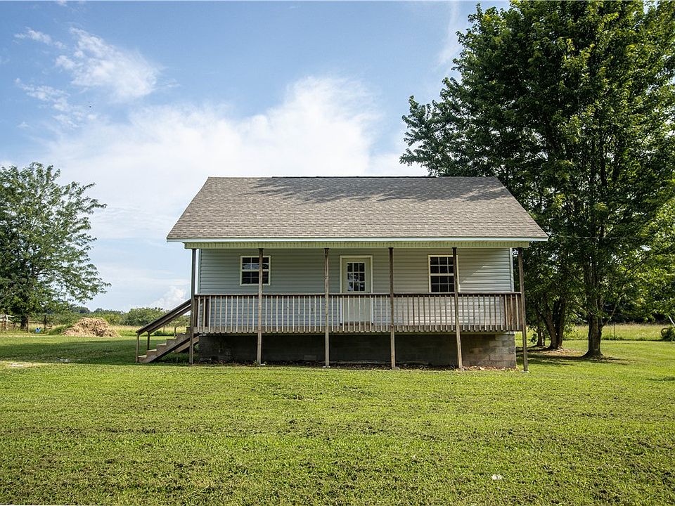 1st image of 84 Nichols Dr