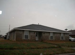 9800 E Rockton Cir, New Orleans, LA 70127