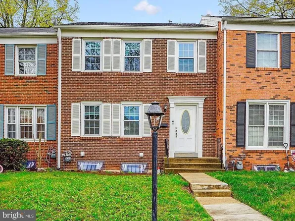 7390 Colton Ln, Manassas, VA 20109